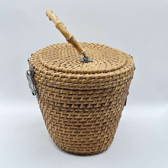 Vintage Wicker Woven Basket Bucket Purse Brass Koi Fish Clasp - Picture 3 of 9